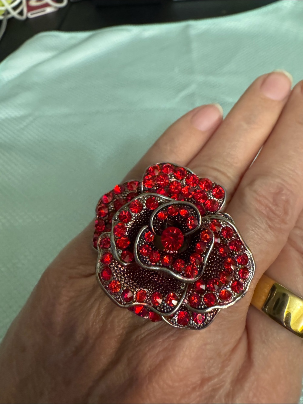 Vintage-Inspired Red Crystal Floral Stretch Cocktail Ring